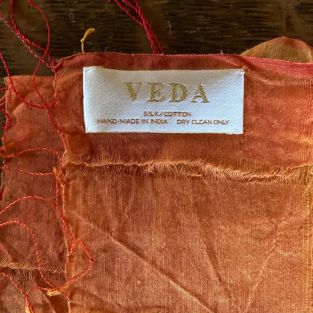 Handmade Veda Scarf - Picture 2 of 2
